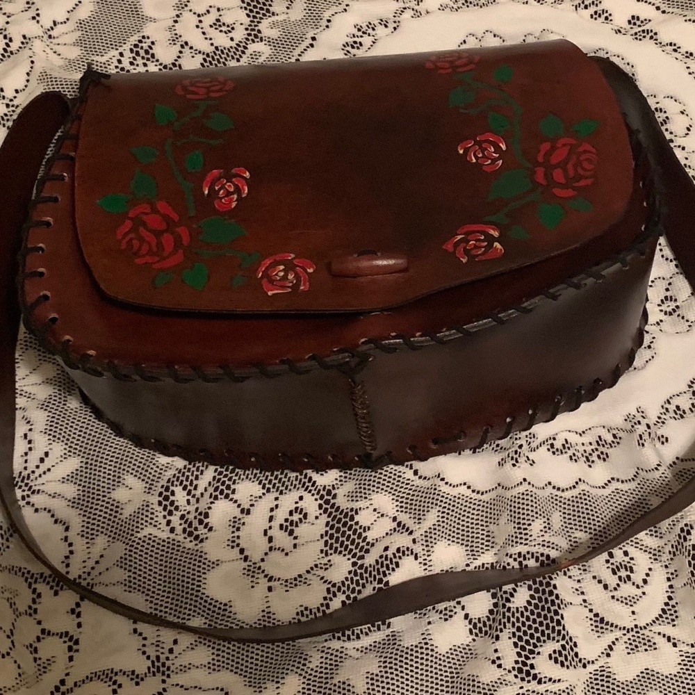 Handcrafted leather bag